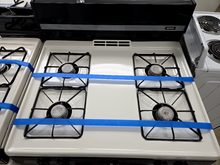 Load image into Gallery viewer, Hotpoint Gas Stove - 8192
