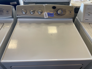 GE Washer and Gas Dryer Set - 4558 - 4171