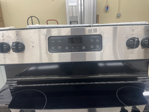 GE Stainless Electric Stove - 5888