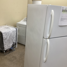 Load image into Gallery viewer, Frigidaire Refrigerator - 4987
