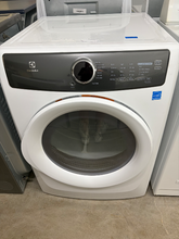 Load image into Gallery viewer, (T08689) Electrolux Gas Dryer - 8689
