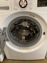 Load image into Gallery viewer, LG 4.5 Front Load Washer - 4483
