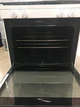 Load image into Gallery viewer, Whirlpool Gas Stove - 5442
