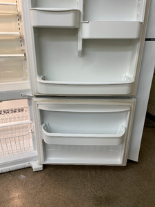 Amana Bottom Freezer Refrigerator - 5534