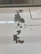 Load image into Gallery viewer, Whirlpool Gas Dryer - 5609
