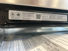 Load image into Gallery viewer, Frigidaire Gallery Gas Stove - 07225
