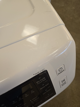Load image into Gallery viewer, Samsung Front Load Washer - 7949
