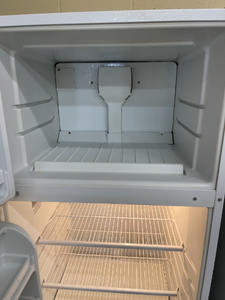 Whirlpool Refrigerator - 5463