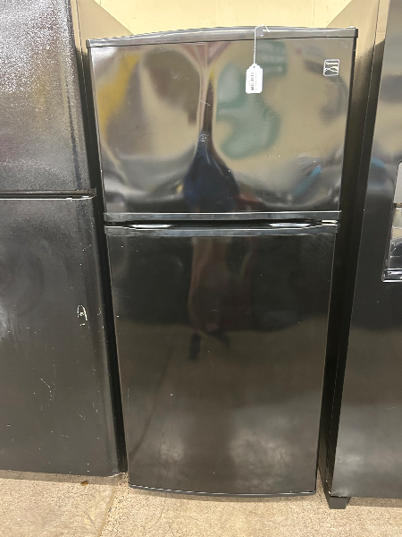 Kenmore Refrigerator - 7384
