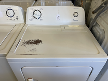 Load image into Gallery viewer, Amana Washer and Gas Dryer Set - 5754 - 5734
