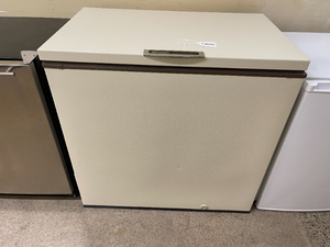 Frigidaire Chest Freezer - 4276