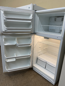 Frigidaire Refrigerator - 5768