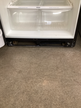 Load image into Gallery viewer, Kenmore Refrigerator - 5785
