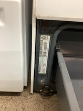 Load image into Gallery viewer, Frigidaire Coil Electric Stove - 5316

