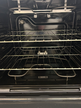 Load image into Gallery viewer, GE White Electric Stove - 6794

