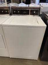 Load image into Gallery viewer, Kenmore Washer and Electric Dryer Set - 4385 - 4386
