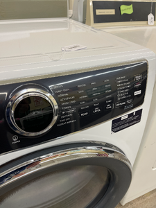 Electrolux 8.0 cu ft Electric Dryer - 3970