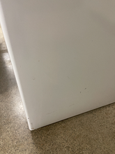 Load image into Gallery viewer, Whirlpool Washer - 5730

