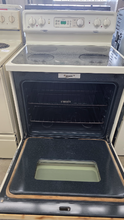 Load image into Gallery viewer, (T08706) GE Electric Stove - 8706
