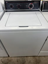 Load image into Gallery viewer, (T08919) Roper Washer and Gas Dryer - 8919
