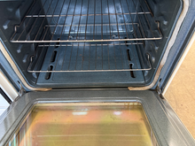 Load image into Gallery viewer, (T08751) Whirlpool Gas Stove - 8751
