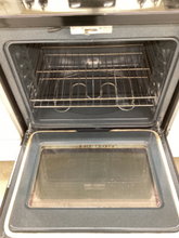 Load image into Gallery viewer, GE Electric Stove - 5513

