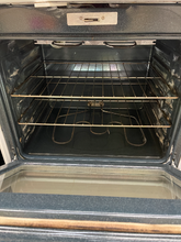 Load image into Gallery viewer, GE Electric Stove - 5581
