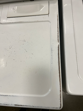 Load image into Gallery viewer, Whirlpool Washer &amp; Electric Dryer Set - 7762 - 7787
