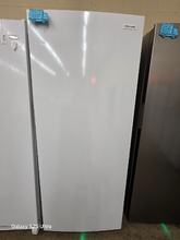 Load image into Gallery viewer, Frigidaire 13 cu ft White Upright Freezer - 7700
