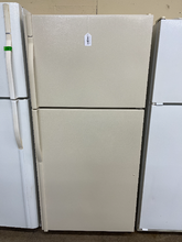 Load image into Gallery viewer, Kenmore Bisque Refrigerator - 5585
