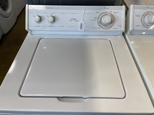 Load image into Gallery viewer, Whirlpool Washer and Gas Dryer Set - 6219 - 6220
