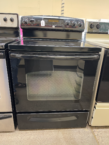 GE Black Electric Stove - 4065