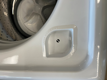 Load image into Gallery viewer, Hotpoint Washer and Gas Dryer Set - 7083 - 7084
