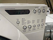 Load image into Gallery viewer, Whirlpool Electric Dryer - 3935
