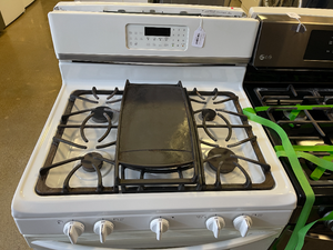 Frigidaire Gas Stove - 5655