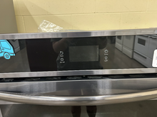 Load image into Gallery viewer, Frigidaire 27 in. Double Wall Oven - 6390
