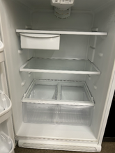 Load image into Gallery viewer, Whirlpool Refrigerator - 7088
