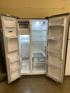 Frigidaire 25.6 cu ft Stainless Side by Side Refrigerator - 7218
