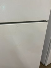 Load image into Gallery viewer, Whirlpool Refrigerator - 5063

