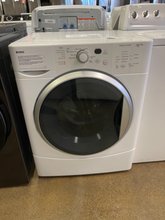 Load image into Gallery viewer, Kenmore Washer - 5451
