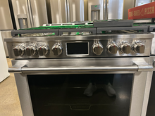 Load image into Gallery viewer, Frigidaire Professional Stainless Steel Gas Stove - 7228
