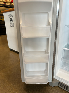 Frigidaire 25.6 cu ft Stainless Side by Side Refrigerator - 7221