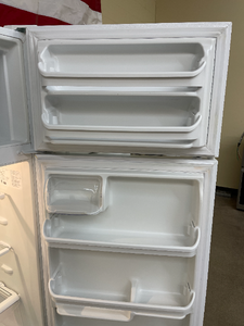 Frigidaire Refrigerator - 5659