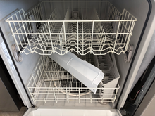Load image into Gallery viewer, (T08756) Amana Dishwasher - 8756
