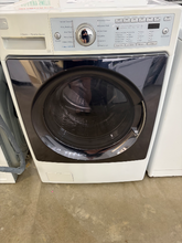 Load image into Gallery viewer, (T08603) Kenmore Washer - 8603
