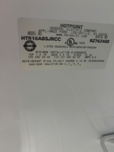 Load image into Gallery viewer, (T08738) Hotpoint Refrigerator - 8738
