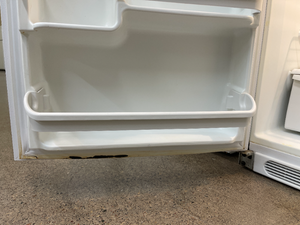 Frigidaire Refrigerator - 5768