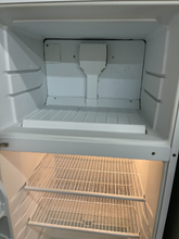 Load image into Gallery viewer, Whirlpool Refrigerator - 5355
