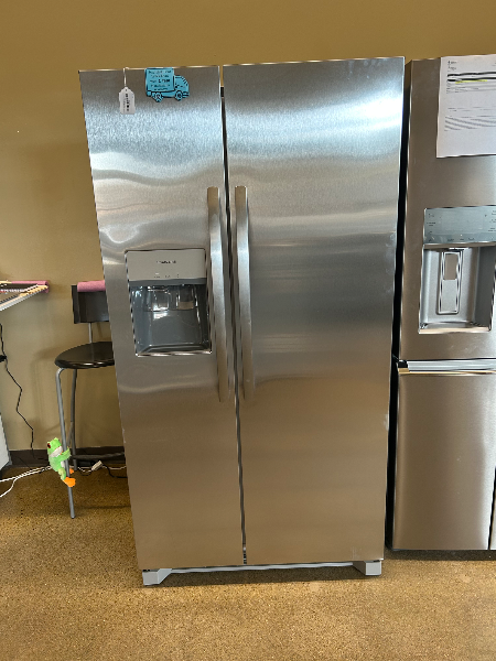 Frigidaire 25.6 cu ft Stainless Side by Side Refrigerator - 7221
