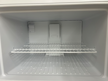 Load image into Gallery viewer, Kenmore Refrigerator - 6893
